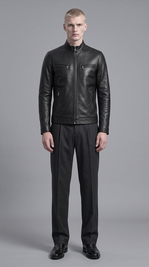 Blouson zippé en cuir d’agneau — Noir — Varenne, porté sur mannequin