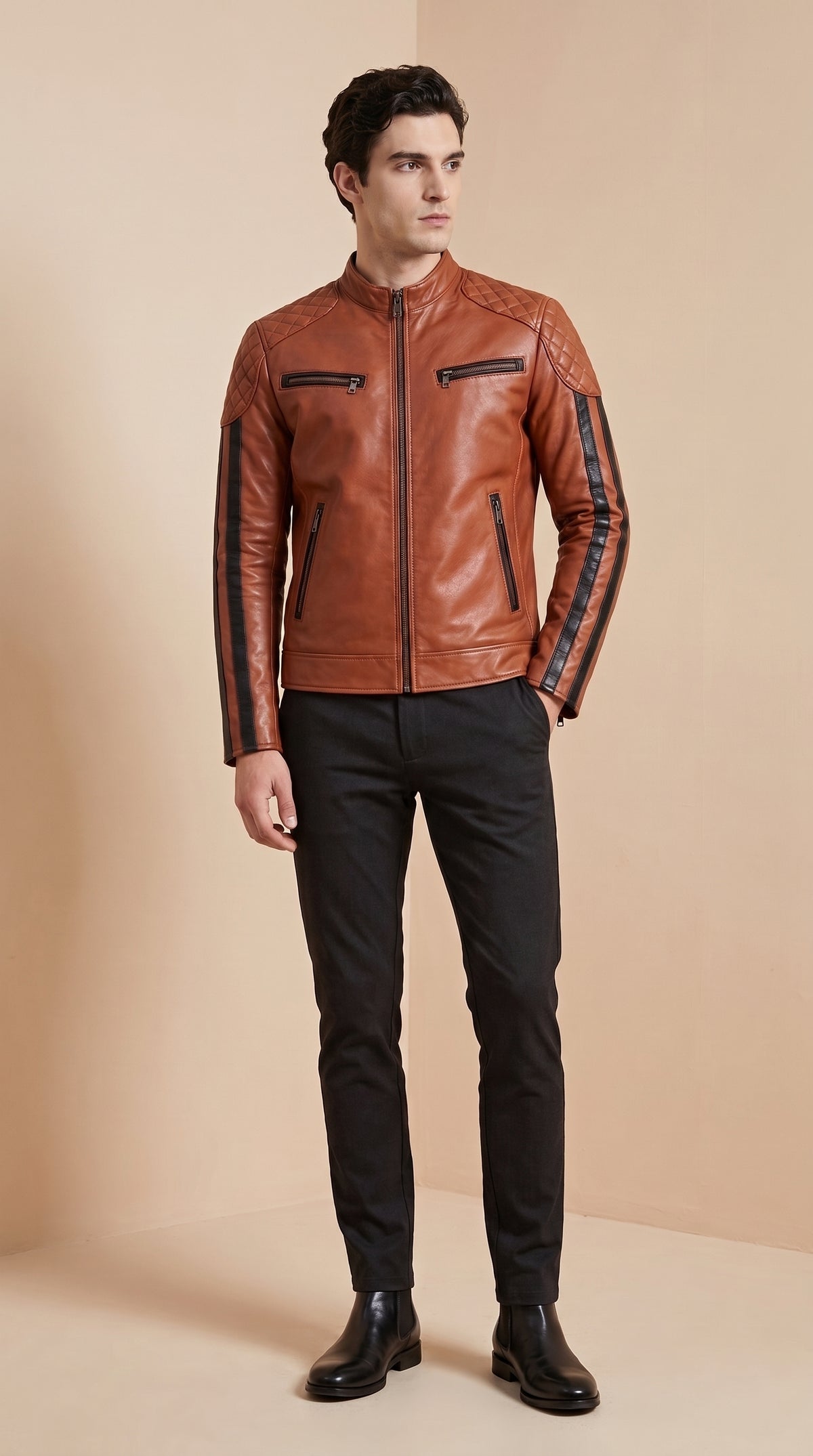Racer en cuir d’agneau à bandes — Cognac — Varenne