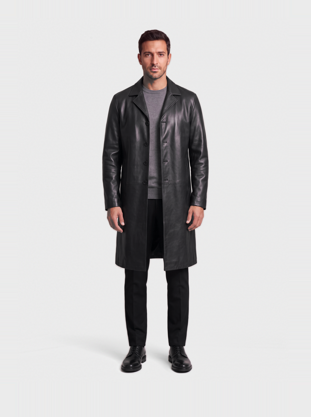 Manteau OSCAR long en cuir d'agneau noir porté, vue de face